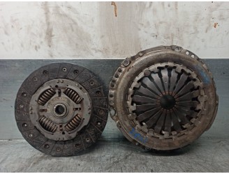 Recambio de kit embrague para peugeot 208 1.2 12v e-vti referencia OEM IAM 9801139380  