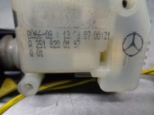 Recambio de motor tapa deposito combustible para mercedes-benz clase m (w164) 3.0 cdi cat referencia OEM IAM A2518200197 