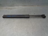 Replacement trunk / tailgate shock absorbers for Jaguar XJ 4.2 V8 32V CAT OEM IAM reference 2W93F406A10AF 510N 