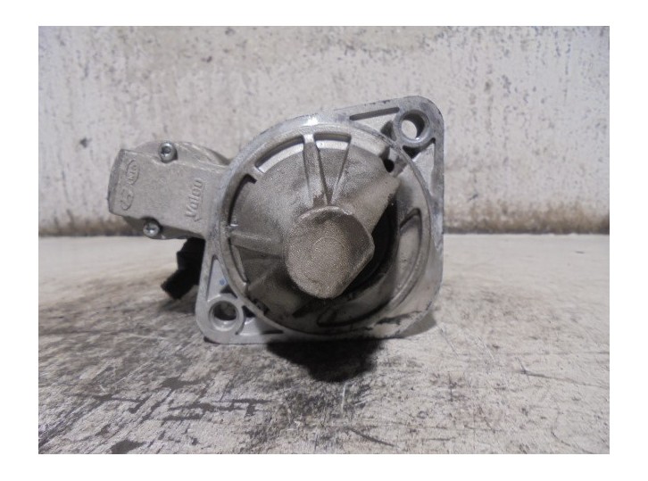 Recambio de motor arranque para kia soul 1.6 cat referencia OEM IAM 361002B100 1195239 VALEO
