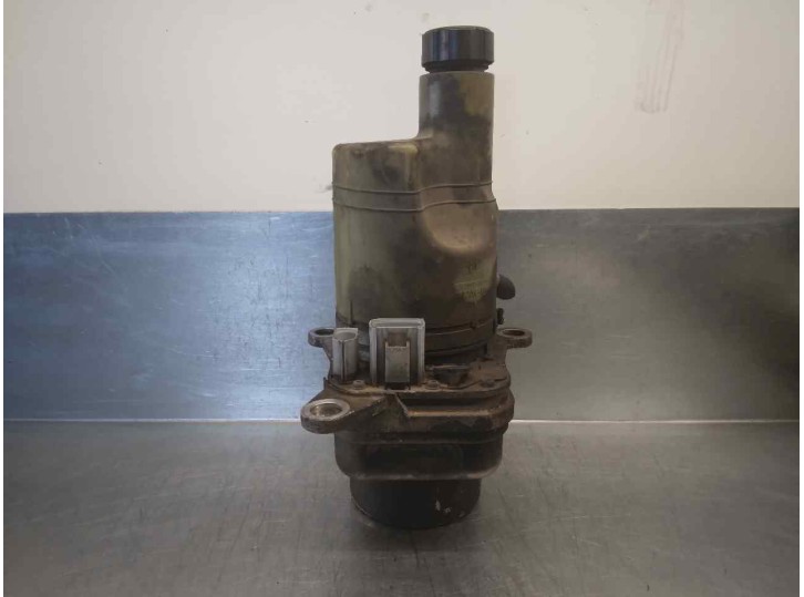 Recambio de bomba direccion para volvo s40 berlina 2.0 diesel cat referencia OEM IAM 5N513K514AD 1040085018094 FOMOCO