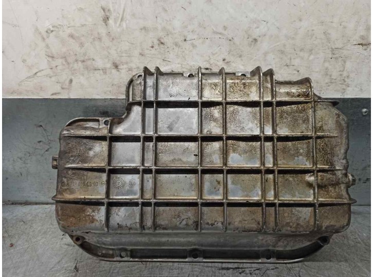 Recambio de carter para mercedes-benz clase e (w210) berlina 2.4 v6 18v cat referencia OEM IAM A1120140603  