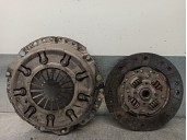 Recambio de kit embrague para nissan primera berlina (p11) básico referencia OEM IAM 30100BM400 30210BU000 LUK