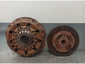 Recambio de kit embrague para toyota aygo (kgb/wnb) básico referencia OEM IAM 312100H040 319017210 LUK