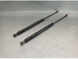 Recambio de amortiguadores maletero / porton para land rover discovery v6 td edition 60 yrs referencia OEM IAM BHE780012 