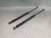 Replacement trunk / tailgate struts for Land Rover Discovery V6 TD Edition 60 Yrs OEM IAM reference BHE780012 