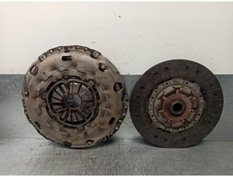 Recambio de kit embrague para lancia delta iii (844_) 2.0 d multijet (844.axd1a, 844.axm1a) referencia OEM IAM 55224424 32405011