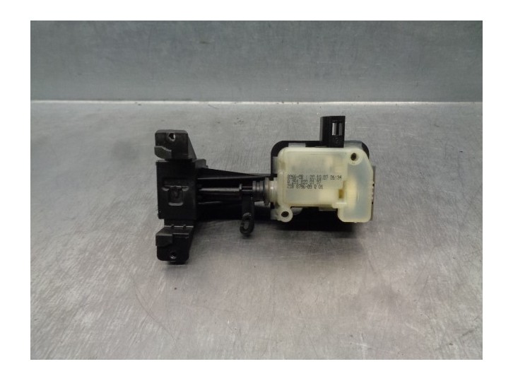 Recambio de motor tapa deposito combustible para mercedes-benz clase s (w221) berlina 320 / 350 cdi (221.022) referencia OEM IAM