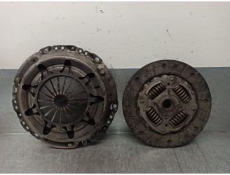 Replacement clutch kit for Peugeot 406 Coupe (S1/S2) 2.0 16V CAT OEM IAM reference 2004Y0 