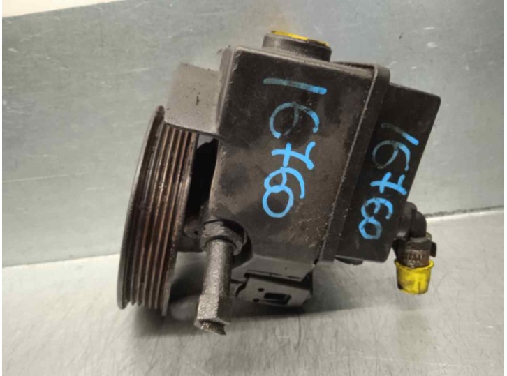 Recambio de bomba servodireccion para volvo serie 850 2.5 turbodiesel referencia OEM IAM 3546907 