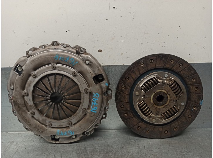 Recambio de kit embrague para peugeot 307 (s1) 2.0 hdi cat referencia OEM IAM 2052J1 ADK83058 BLUE PRINT