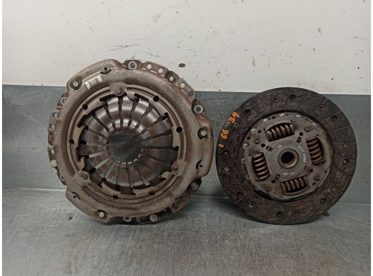Recambio de kit embrague para nissan note 1.5 dci turbodiesel cat referencia OEM IAM 8200527569 301016758R LUK