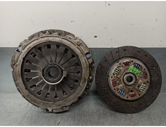 Replacement clutch kit for Peugeot 406 berlina (s1/s2) 2.0 HDi OEM IAM reference 2052A6 704334 VALEO