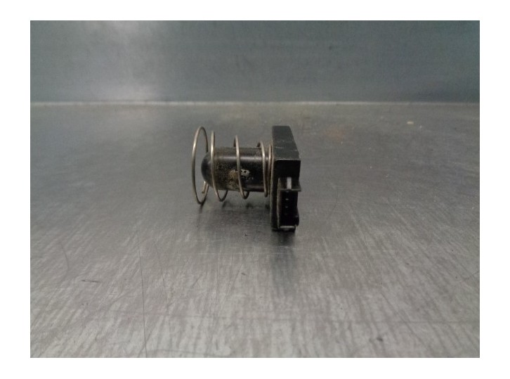 Recambio de sensor lluvia para saab 9000 / 9000 cs 2.0 cat referencia OEM IAM 4085577 9630237 