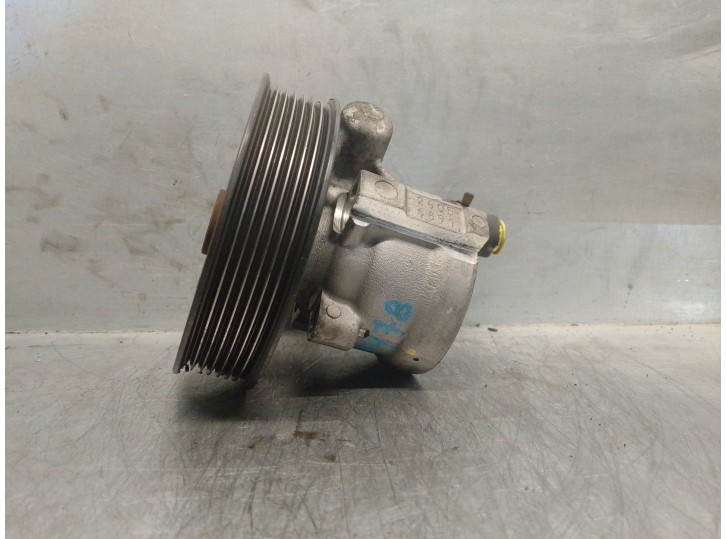 Recambio de bomba servodireccion para renault laguna iii 2.0 dci diesel cat referencia OEM IAM 8200374085 820088377 