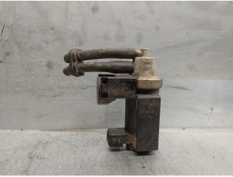 Recambio de electrovalvula vacio para kia cerato 2.0 turbodiesel cat referencia OEM IAM 70027200 70027200 PIERBURG