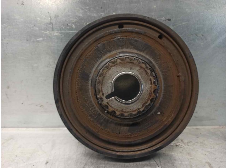 Recambio de polea cigueñal para renault scenic ii dci diesel referencia OEM IAM 8200699517  