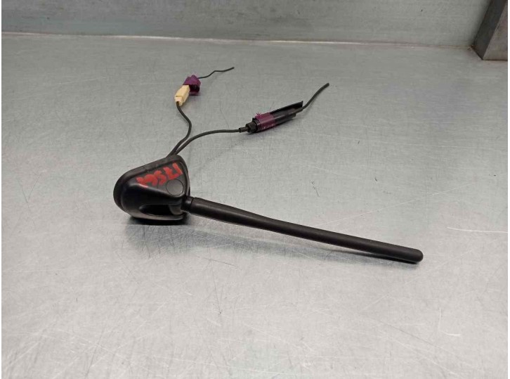 Recambio de antena para mitsubishi outlander (cw0) 2.0 di-d cat referencia OEM IAM 8723A163 