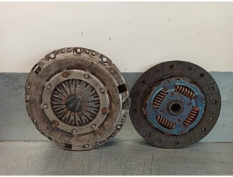 Recambio de kit embrague para kia rio (yb) 1.0 tgdi cat referencia OEM IAM 4130026550 VALEO