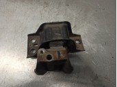 Replacement of right engine mount for Nissan Micra (K12E) 1.4 CAT OEM IAM reference 11210AX600 