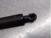Recambio de amortiguadores maletero / porton para mercedes-benz clase v (w447) referencia OEM IAM A4479800064 