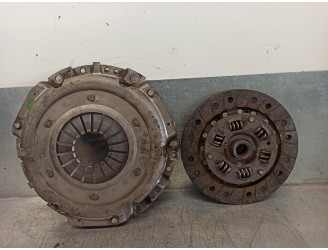 Recambio de kit embrague para nissan almera (n15) 1.4 cat referencia OEM IAM 3021053Y10 119009910 LUK