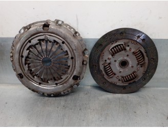 Recambio de kit embrague para peugeot 208 1.6 blue-hdi fap referencia OEM IAM 9801354780 9801354980 