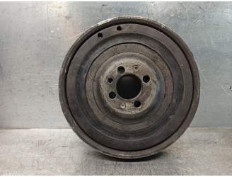 Replacement crankshaft pulley for Alfa Romeo 156 1.9 JTD CAT OEM IAM reference 71747797 