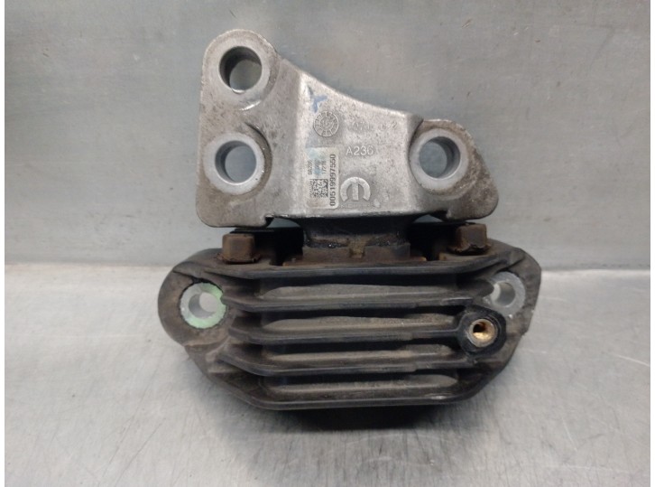 Replacement engine mount for Fiat 500 X (334) 1.4 16v turbo cat OEM IAM reference 00519997550 