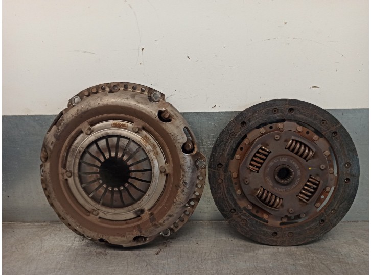 Recambio de kit embrague para ford focus berlina (cap) 1.6 16v cat referencia OEM IAM 3M517563AG  