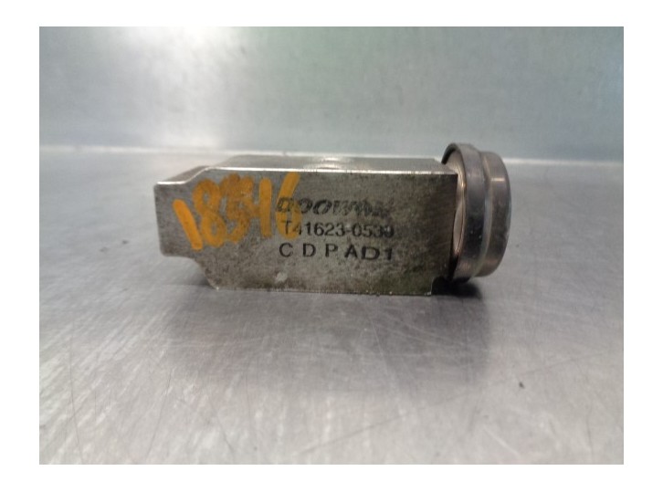 Recambio de valvula expansion para kia carnival 2.9 crdi cat referencia OEM IAM 976262F000  