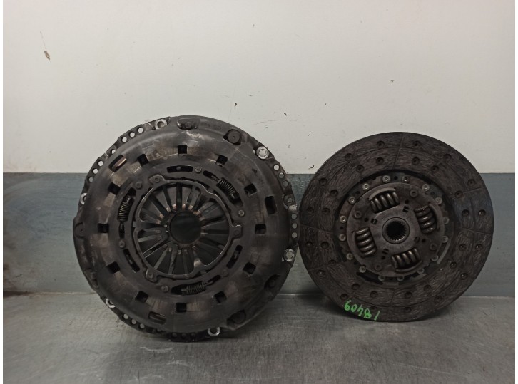 Recambio de kit embrague para ford transit caja cerrada ´06 2.4 tdci cat referencia OEM IAM 1512849 