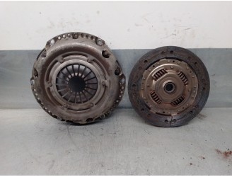 Recambio de kit embrague para ford focus berlina (cak) 1.8 16v cat referencia OEM IAM 1878002736 3082000542 SACHS