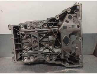 Recambio de carter para mercedes-benz clase c (w204) coupe 2.1 cdi cat referencia OEM IAM A6510140200  