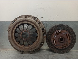 Recambio de kit embrague para kia picanto 1.0 cat referencia OEM IAM 4130002820  