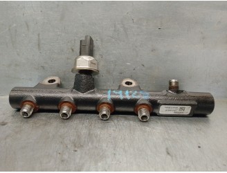 Recambio de rampa inyectora para renault megane iv berlina 5p 1.5 dci diesel fap energy referencia OEM IAM 175210651R H820122503