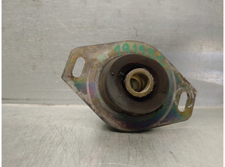 Replacement left engine mount for Peugeot 307 Break / SW (s1) SW pack OEM IAM reference 184468 184468 