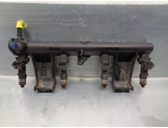 Recambio de rampa inyectora para citroën c4 coupe 1.6 16v hdi fap referencia OEM IAM 9650764780 F02869M 