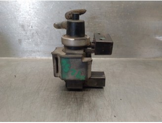 Recambio de electrovalvula vacio para audi a4 berlina (8e) 2.5 v6 24v tdi referencia OEM IAM 8E0906628 72290333 PIERBURG