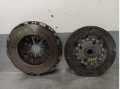 Replacement clutch kit for Nissan Pulsar (C13) 1.5 turbodiesel cat OEM IAM reference 302107571R 