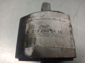 Replacement engine mount for Mercedes-Benz E-Class (W212) saloon 2.1 CDI cat OEM IAM reference A2122400418 