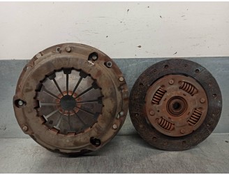 Replacement clutch kit for Fiat Punto (EVO) (199) 1.4 CAT OEM IAM reference 71753860 