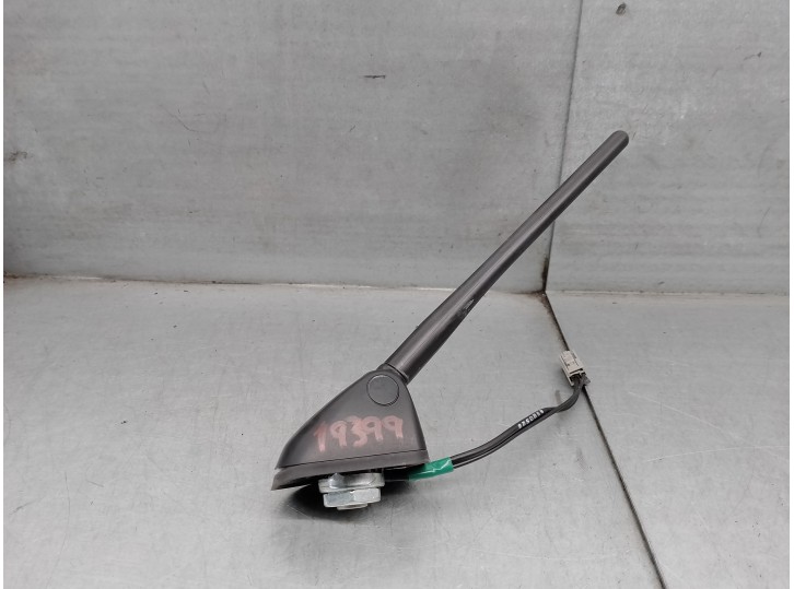 Recambio de antena para nissan juke (f15) 1.6 16v referencia OEM IAM 282081KA0A 
