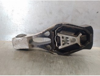 Replacement engine mount for Peugeot 308 II (LB_, LP_, LW_, LH_, L3_) 1.2 THP 130 OEM IAM reference 9805734780 9805734780 