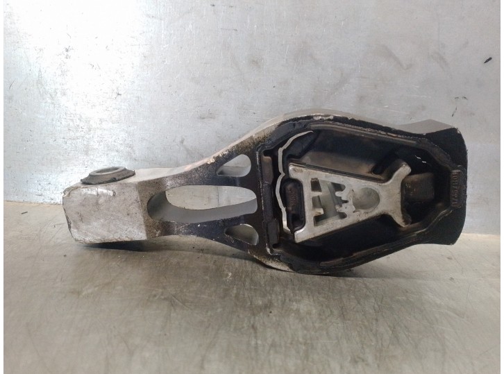 Replacement engine mount for Peugeot 308 II (LB_, LP_, LW_, LH_, L3_) 1.2 THP 130 OEM IAM reference 9805734780 9805734780 