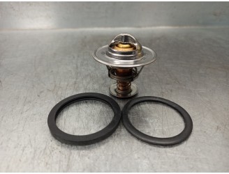 Recambio de termostato para kia sorento referencia OEM IAM 22882K  