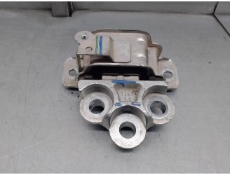 SOPORTE MOTOR IZQUIERDO 52083500 