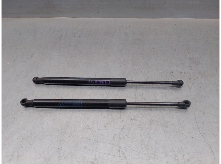 Recambio de amortiguadores maletero / porton para bmw serie 1 cabrio (e88) 2.0 turbodiesel cat referencia OEM IAM 51247166758 