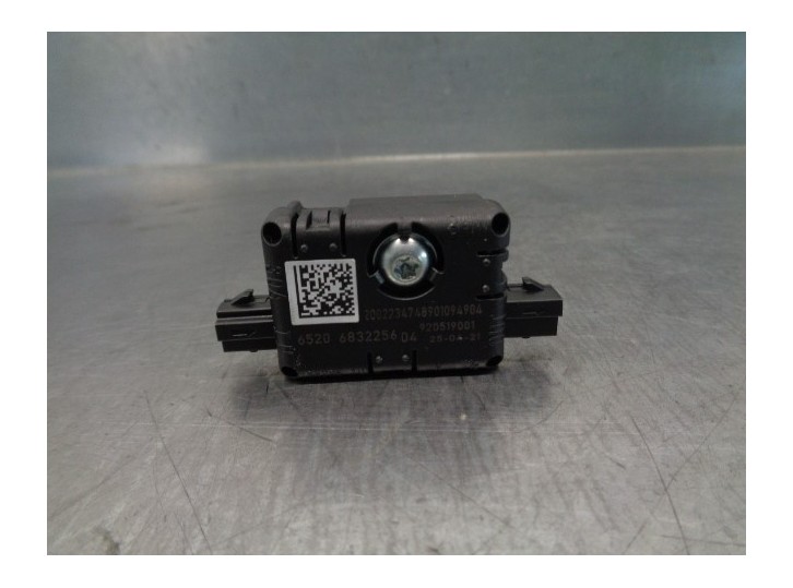 Recambio de antena para bmw serie 3 touring (g21) 2.0 16v turbodiesel referencia OEM IAM 65206832256 