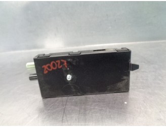 Replacement antenna for BMW 3 Series Touring (G21) 2.0 16V turbodiesel OEM IAM reference 65206838571 